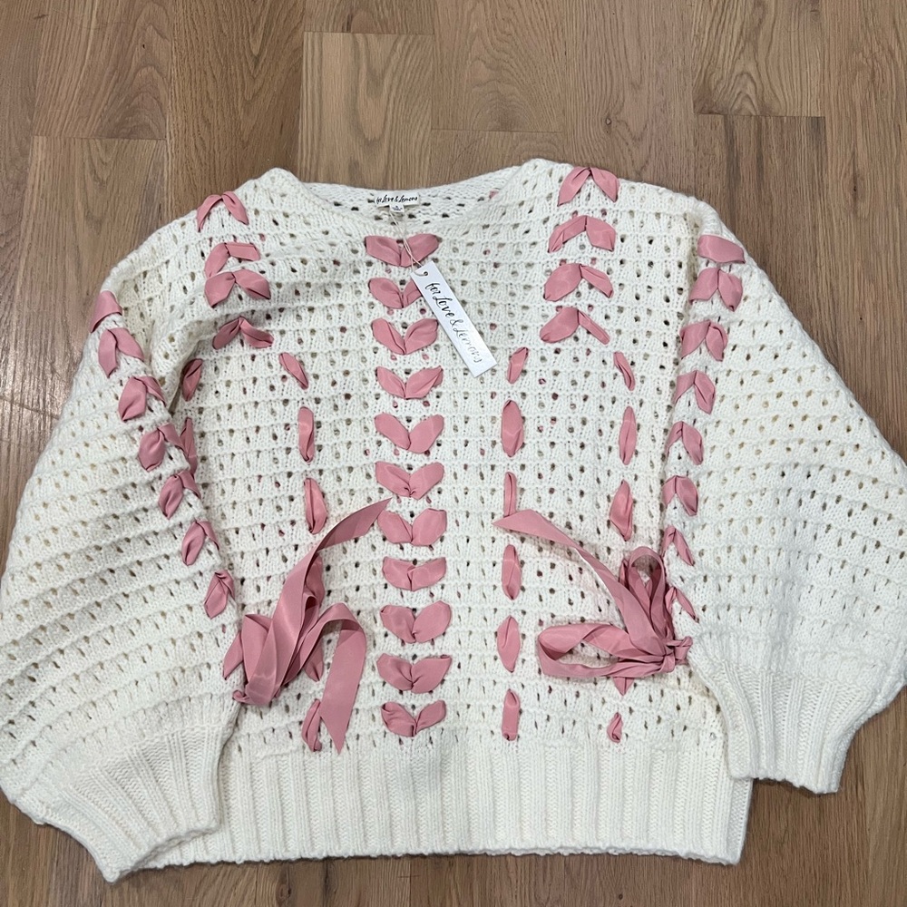 For love & lemons Laurel Oversized Sweater S NWT - Picture 3 of 4